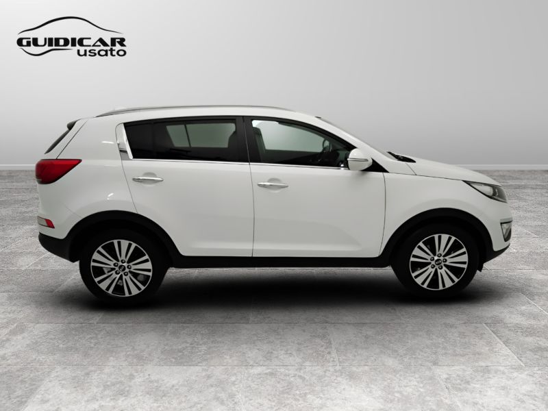 GuidiCar - KIA sportage 2015 Sportage 1.7 crdi High Tech stop&go 2wd E6 Usato