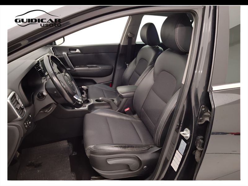 GuidiCar - KIA sportage 2016 Sportage 1.7 crdi Class 2wd 115cv Usato