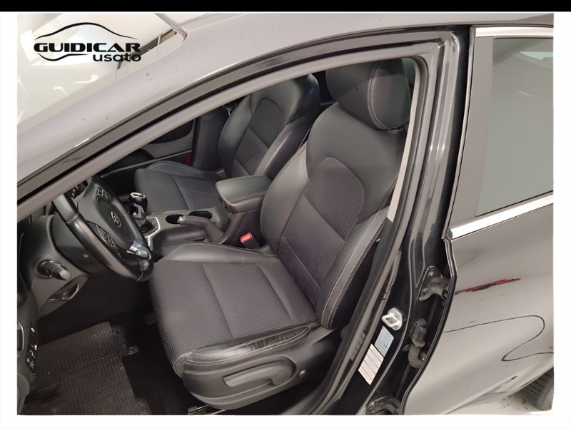 GuidiCar - KIA sportage 2016 Sportage 1.7 crdi Class 2wd 115cv Usato