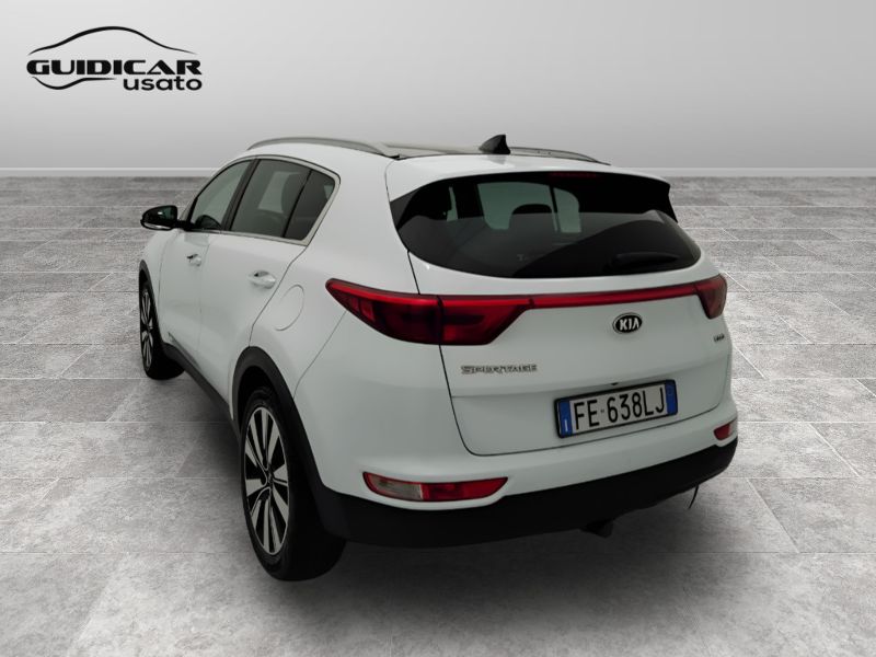 GuidiCar - KIA sportage 2016 Sportage 1.7 crdi Class Style Pack 2wd 115cv Usato