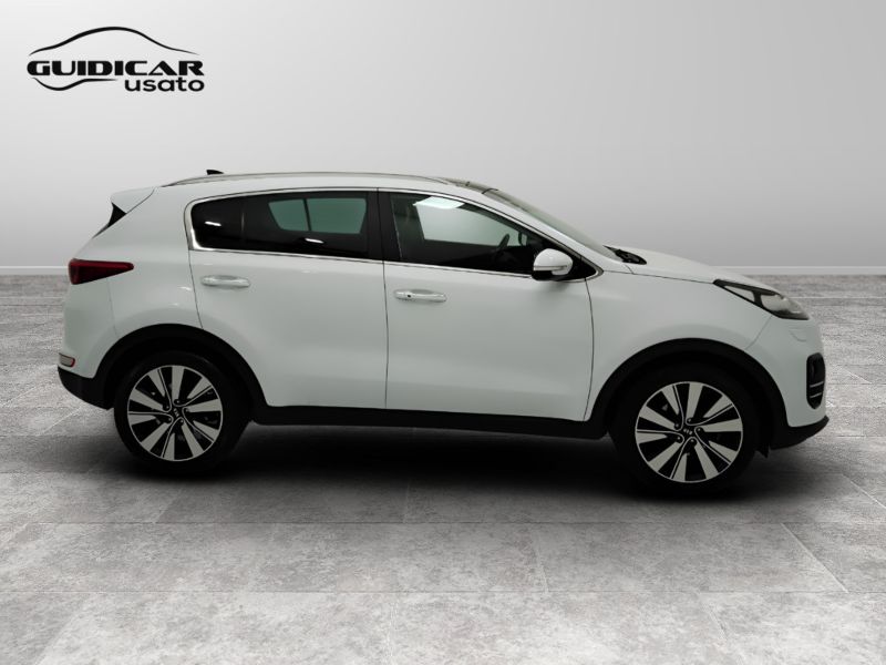 GuidiCar - KIA sportage 2016 Sportage 1.7 crdi Class Style Pack 2wd 115cv Usato