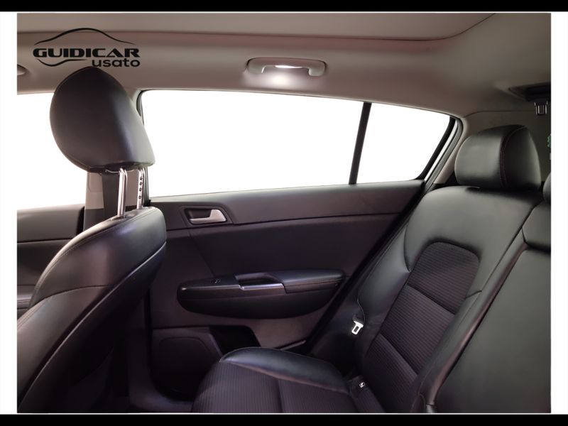 GuidiCar - KIA sportage 2016 Sportage 1.7 crdi Class Style Pack 2wd 115cv Usato