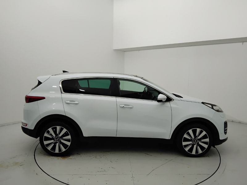 GuidiCar - KIA sportage 2017 Sportage 1.7 crdi Class Style Pack s&s 2wd 141cv dct Usato
