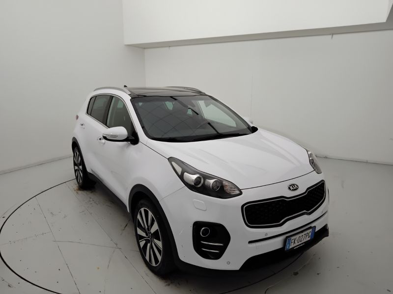 GuidiCar - KIA sportage 2017 Sportage 1.7 crdi Class Style Pack s&s 2wd 141cv dct Usato