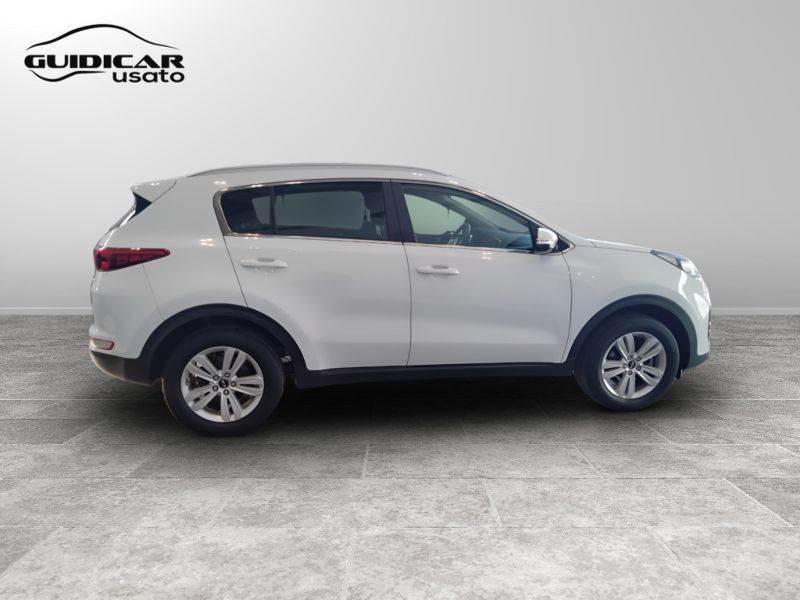 GuidiCar - KIA sportage 2016 Sportage 1.7 crdi Cool 2wd 115cv Usato