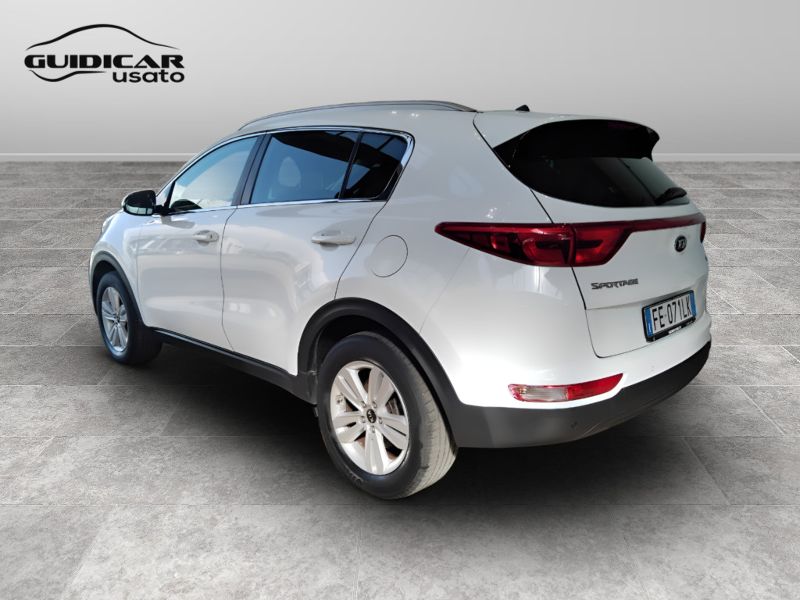 GuidiCar - KIA sportage 2016 Sportage 1.7 crdi Cool 2wd 115cv Usato