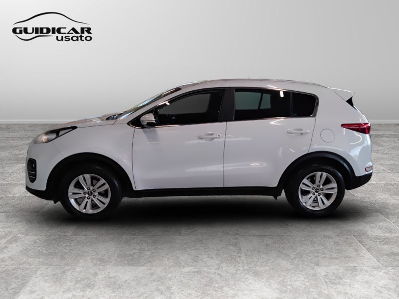 GuidiCar - KIA sportage 2017 Sportage 1.7 crdi Cool Navi 2wd 115cv Usato
