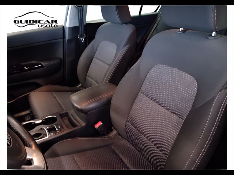 GuidiCar - KIA sportage 2019 Sportage 1.6 crdi mhev Energy Design Pack 2wd 136cv dct7 Usato