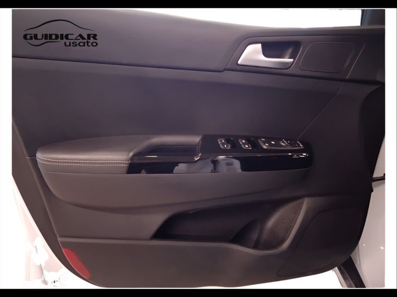 GuidiCar - KIA sportage 2019 Sportage 1.6 crdi mhev Energy Design Pack 2wd 136cv dct7 Usato
