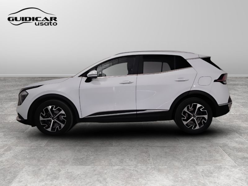 GuidiCar - KIA sportage 2023 Sportage 1.6 crdi mhev Style dct Usato
