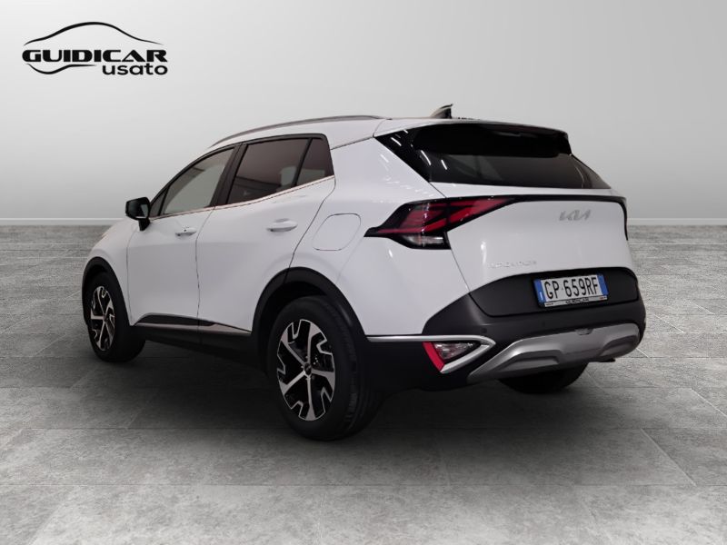 GuidiCar - KIA sportage 2023 Sportage 1.6 crdi mhev Style dct Usato
