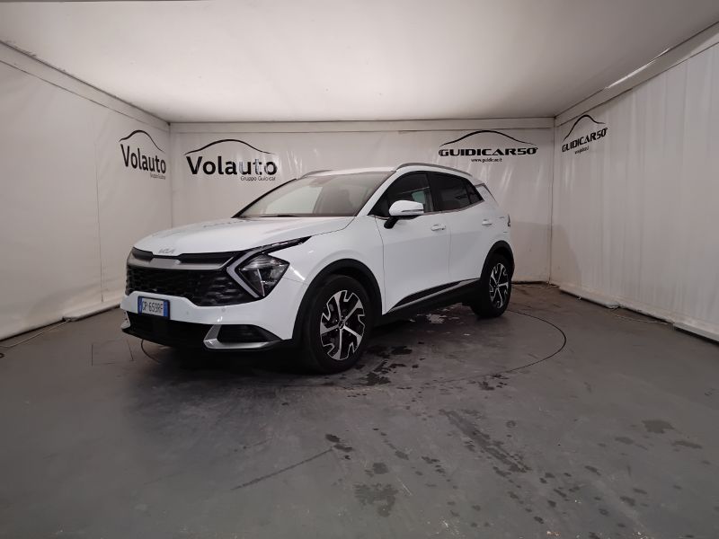 GuidiCar - KIA sportage 2023 Sportage 1.6 crdi mhev Style dct Usato