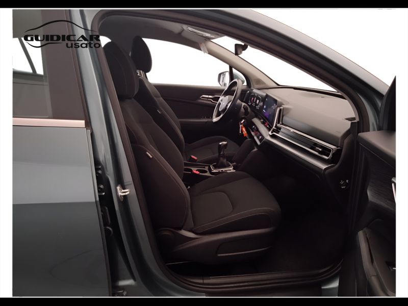 GuidiCar - KIA sportage 2022 Sportage 1.6 tgdi mhev Business Usato