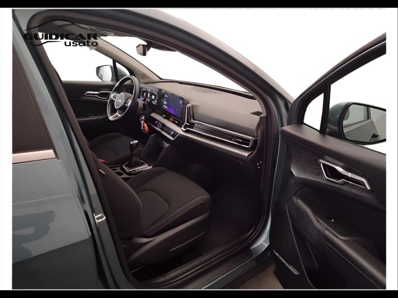 GuidiCar - KIA sportage 2022 Sportage 1.6 tgdi mhev Business Usato