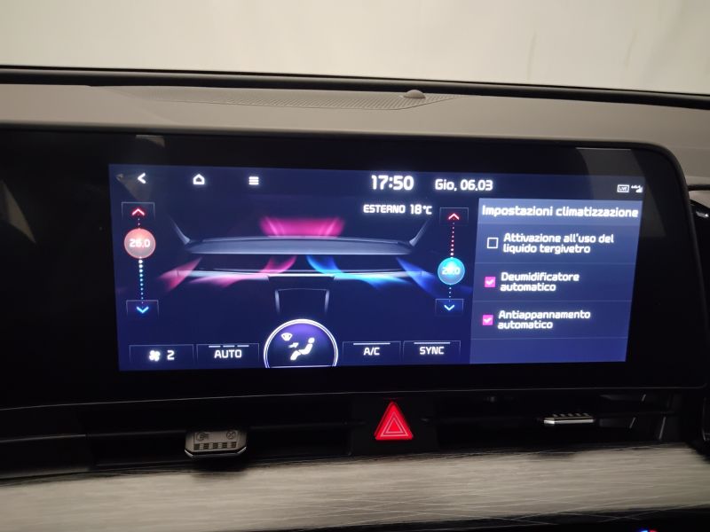 GuidiCar - KIA sportage 2022 Sportage 1.6 tgdi mhev Business Usato