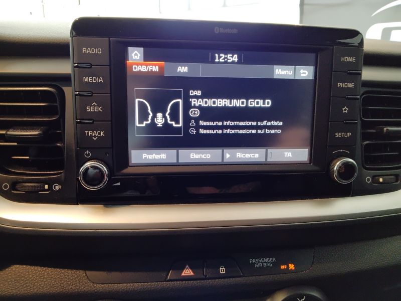 GuidiCar - KIA Stonic Stonic 1.4 MPI EcoGPL Style
