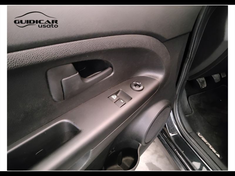 GuidiCar - KIA Venga 2017 Venga 1.4 cvvt Cool E6 Usato