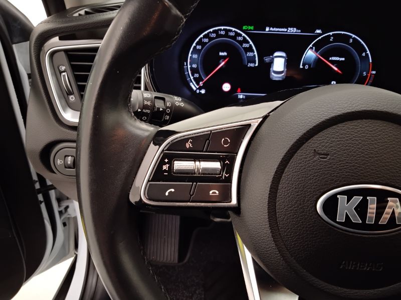 GuidiCar - KIA Xceed 2021 Xceed 1.6 crdi mhev High Tech Adas Pack 136cv dct Usato