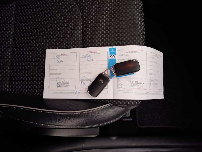 GuidiCar - KIA Xceed 2021 Xceed 1.6 crdi mhev High Tech Adas Pack 136cv dct Usato