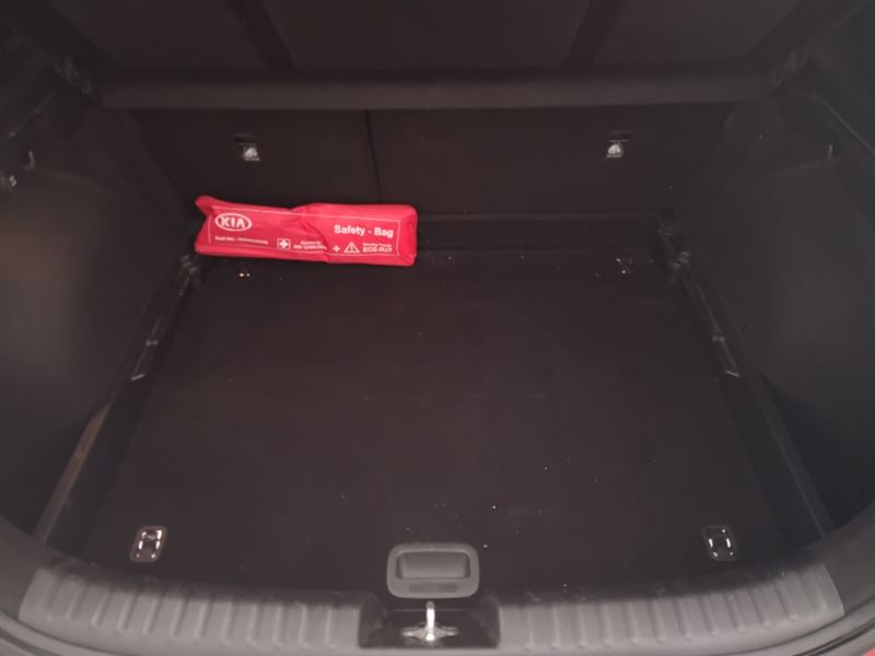GuidiCar - KIA Xceed 2021 XCeed 1.6 crdi Style Techno Pack 115cv dct 7m Usato