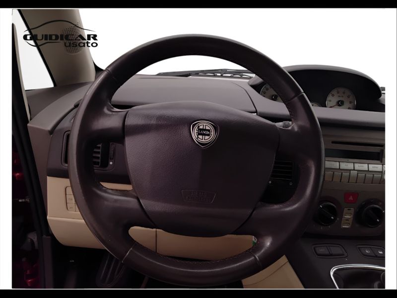 GuidiCar - LANCIA Musa 2007 Musa 1.4 16v Platino Plus Usato