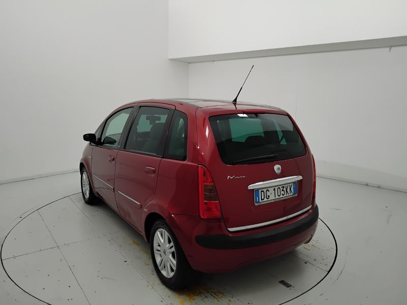GuidiCar - LANCIA Musa 2007 Musa 1.4 16v Platino Plus Usato