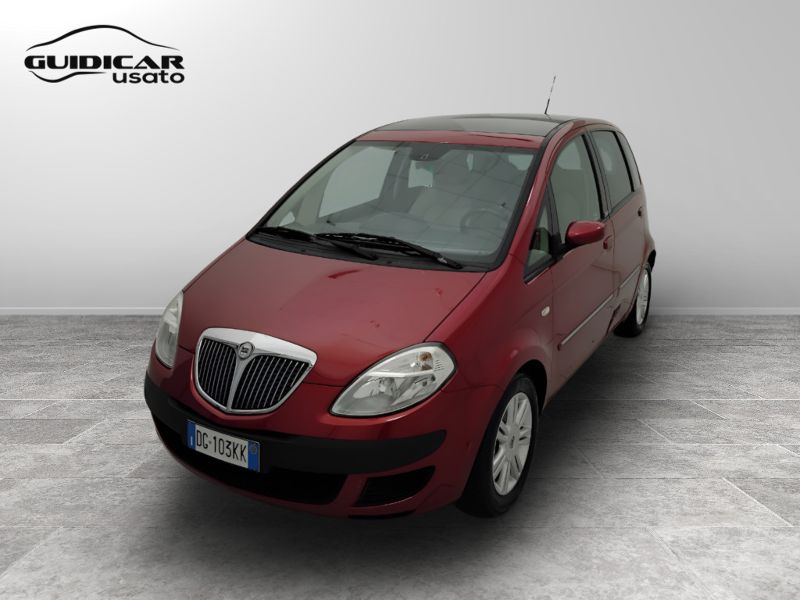 GuidiCar - LANCIA Musa 2007 Musa 1.4 16v Platino Plus Usato
