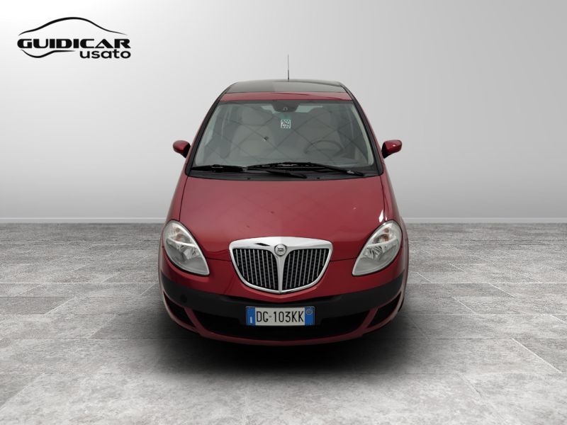 GuidiCar - LANCIA Musa 2007 Musa 1.4 16v Platino Plus Usato
