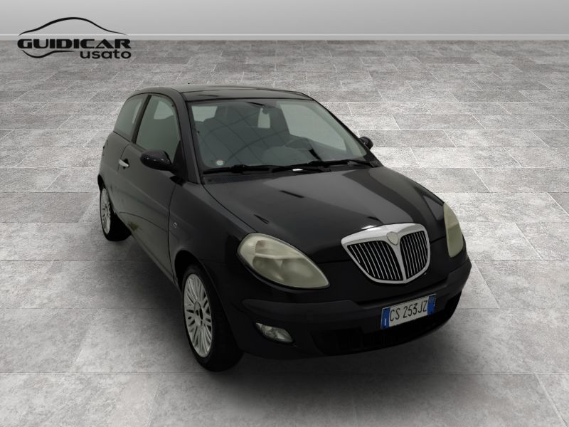 GuidiCar - LANCIA Ypsilon 2004 Ypsilon 1.3 mjt Oro Usato