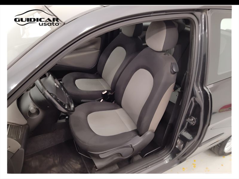 GuidiCar - LANCIA Ypsilon 2004 Ypsilon 1.3 mjt Oro Usato
