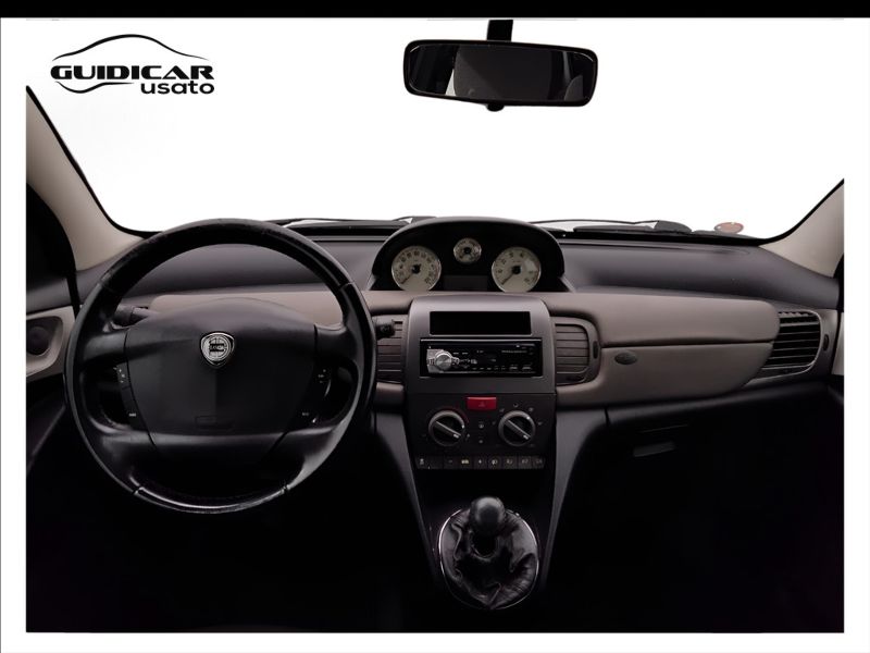 GuidiCar - LANCIA Ypsilon 2004 Ypsilon 1.3 mjt Oro Usato