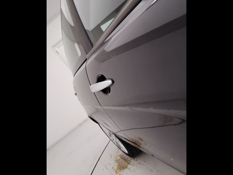 GuidiCar - LANCIA Ypsilon 2004 Ypsilon 1.3 mjt Oro Usato