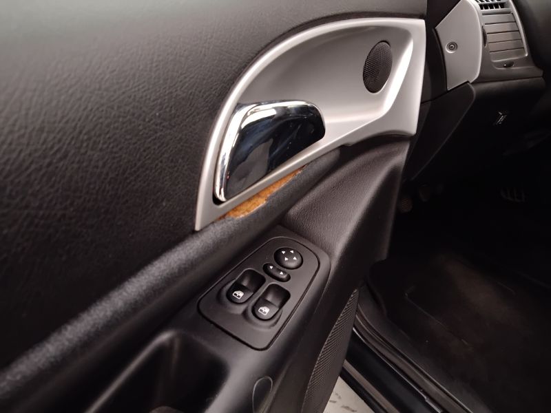 GuidiCar - LANCIA Ypsilon 2009 Ypsilon 1.4 8v New Oro (oro) ecochic Gpl Usato