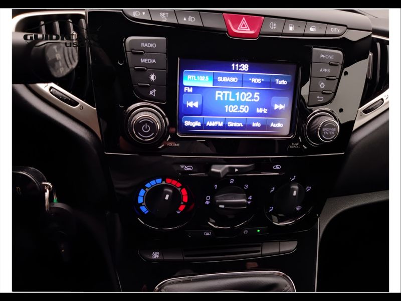 GuidiCar - LANCIA Ypsilon 2017 Ypsilon 1.2 Gold ecochic Gpl 69cv my16 Usato