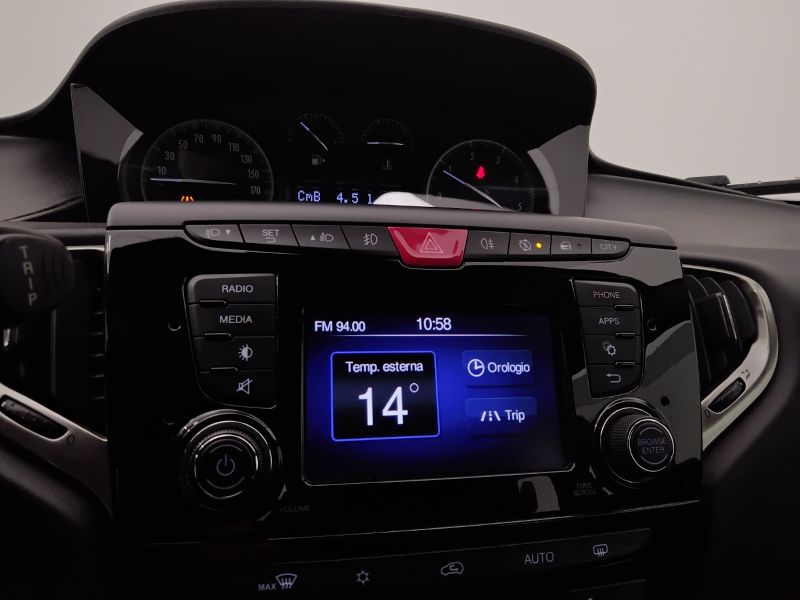 GuidiCar - LANCIA Ypsilon 2016 Ypsilon 1.3 mjt Silver s&s 95cv Usato