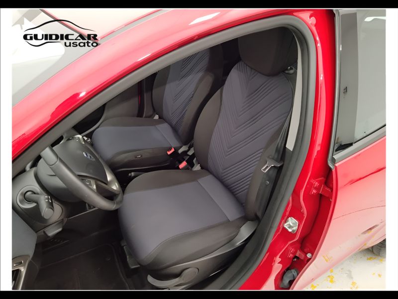 GuidiCar - LANCIA Ypsilon 2023 Ypsilon 1.0 firefly hybrid Gold Plus s&s 70cv 5p.ti Usato