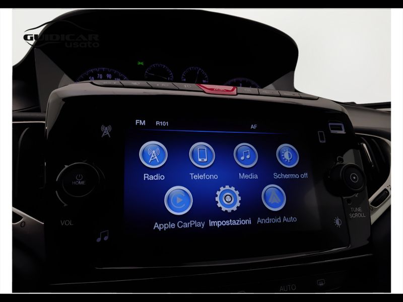 GuidiCar - LANCIA Ypsilon 2023 Ypsilon 1.0 firefly hybrid Gold Plus s&s 70cv 5p.ti Usato