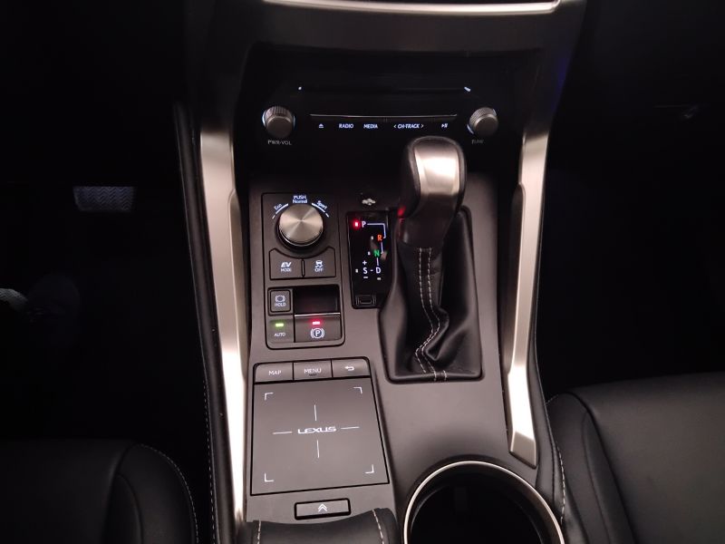 GuidiCar - LEXUS NX 2020 NX 300h 2.5 Premium 4wd cvt Usato