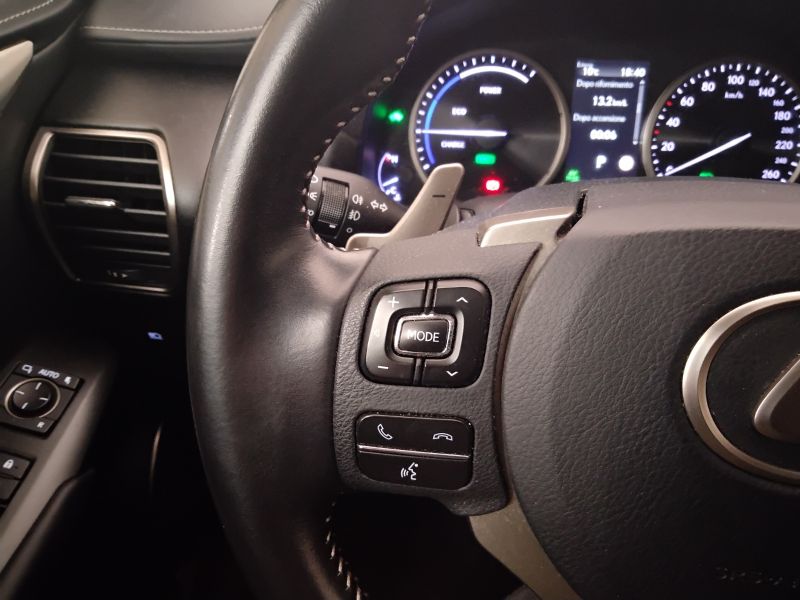 GuidiCar - LEXUS NX 2020 NX 300h 2.5 Premium 4wd cvt Usato
