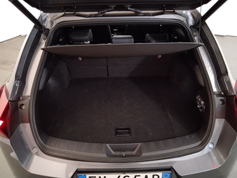 GuidiCar - LEXUS UX 2019 UX 2.0 Executive 2wd cvt Usato