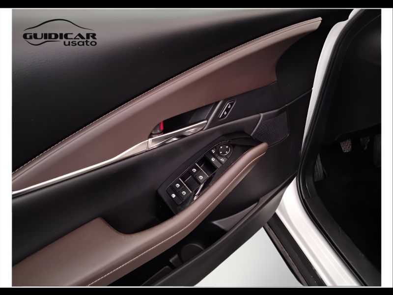 GuidiCar - MAZDA CX-30 2023 CX-30 2.0 m-hybrid Exclusive 2wd 186cv 6mt Usato