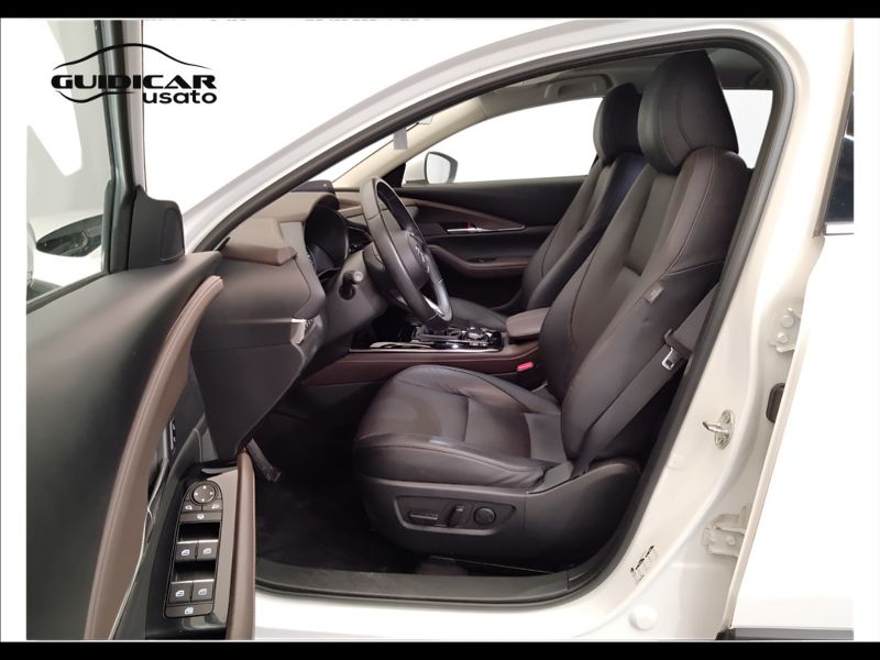 GuidiCar - MAZDA CX-30 2023 CX-30 2.0 m-hybrid Exclusive 2wd 186cv 6mt Usato