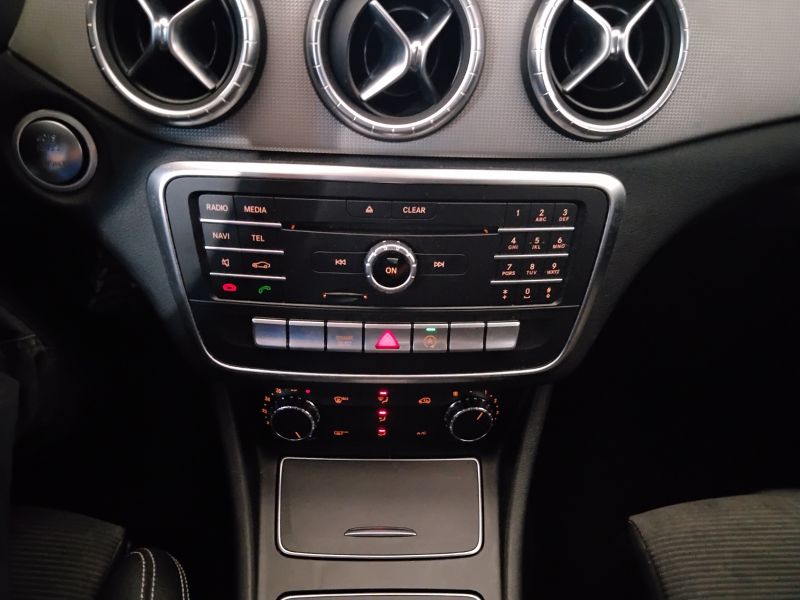 GuidiCar - Mercedes CLA 2017 CLA 200 d Sport auto FL Usato