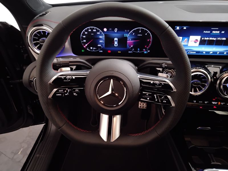 GuidiCar - Mercedes CLA 2023 CLA Coupe 180 d AMG Line Advanced Plus auto Aziendale