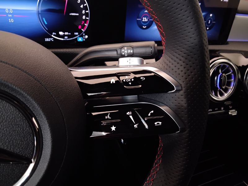 GuidiCar - Mercedes CLA 2024 CLA Coupe 250 e phev AMG Line Advanced Plus auto Km0