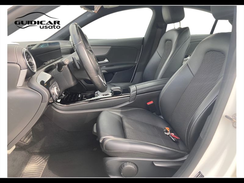 GuidiCar - Mercedes CLA 2020 CLA Coupe 180 d Sport auto Usato