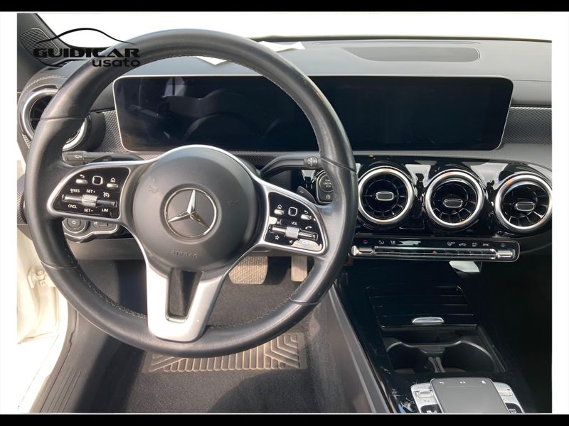 GuidiCar - Mercedes CLA 2020 CLA Coupe 180 d Sport auto Usato