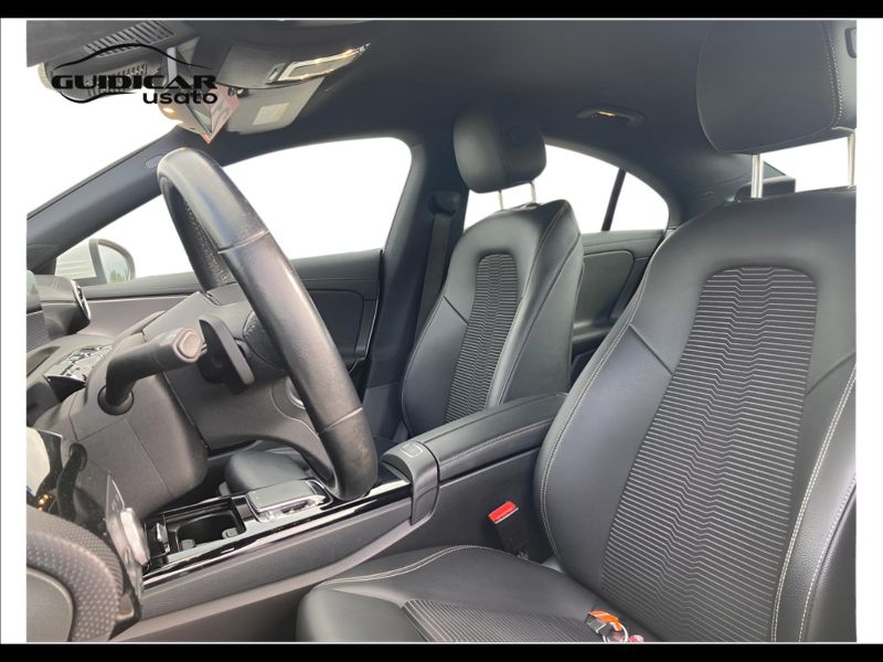 GuidiCar - Mercedes CLA 2020 CLA Coupe 180 d Sport auto Usato