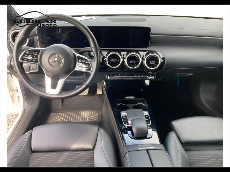 GuidiCar - Mercedes CLA 2020 CLA Coupe 180 d Sport auto Usato