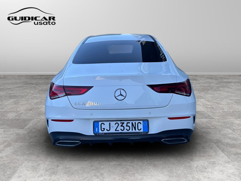 GuidiCar - Mercedes CLA 2022 CLA Coupe 200 d Premium auto Usato